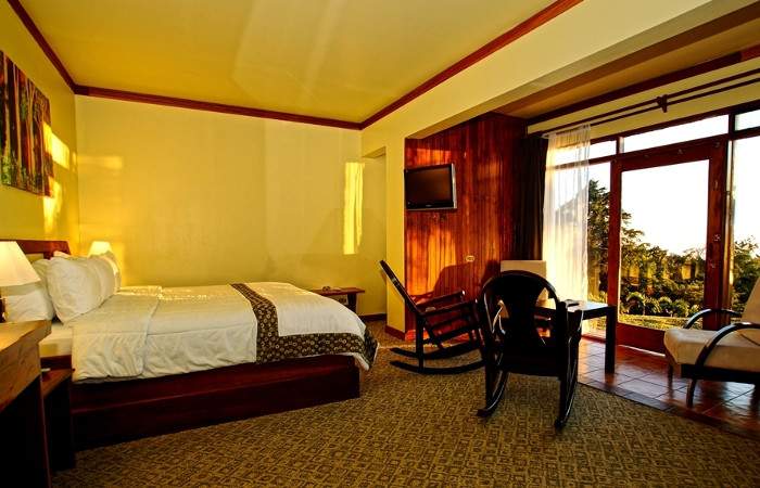 Hotel El Establo